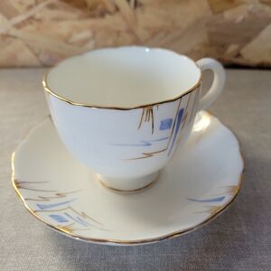 Elegant Gold and Blue Trimmed Tea Cup and Saucer Set(T6)
